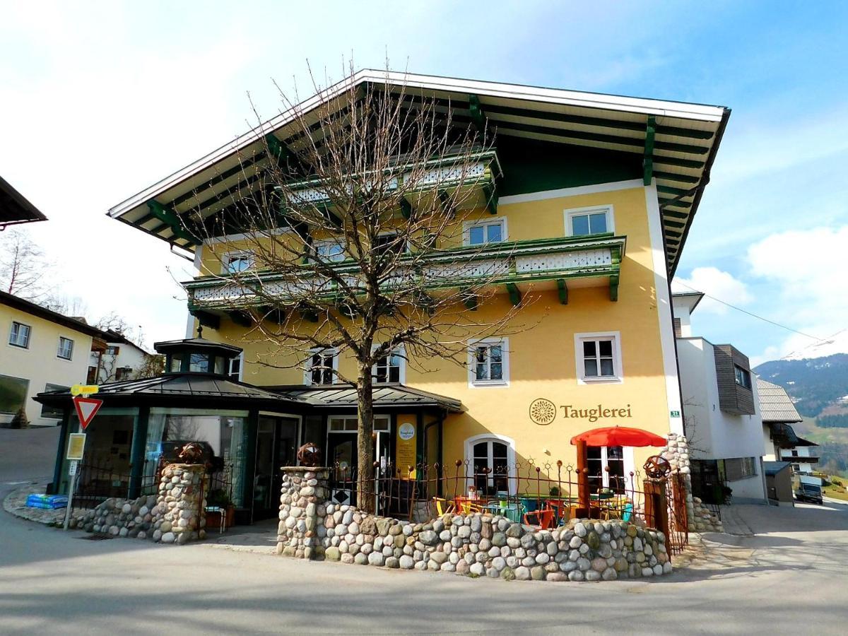Tauglerei Appartement Enzian In Den Zauberbergen Sankt Koloman Eksteriør billede