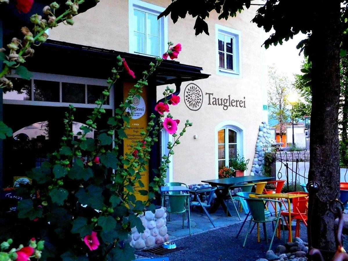 Tauglerei Appartement Enzian In Den Zauberbergen Sankt Koloman Eksteriør billede